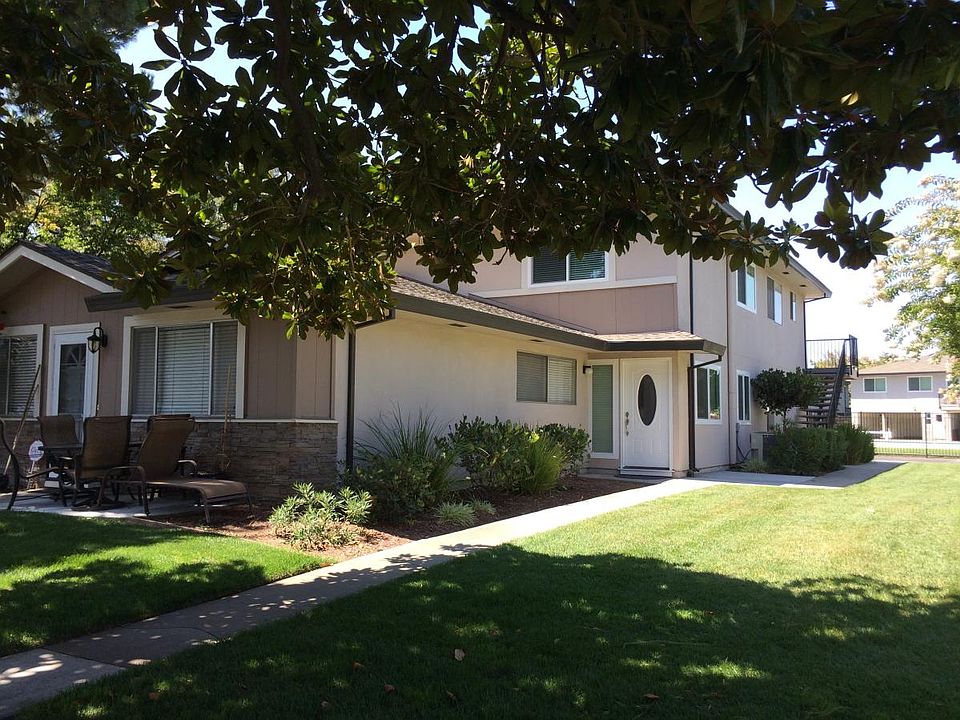 1st image of 1277 Bouret Dr Unit 2