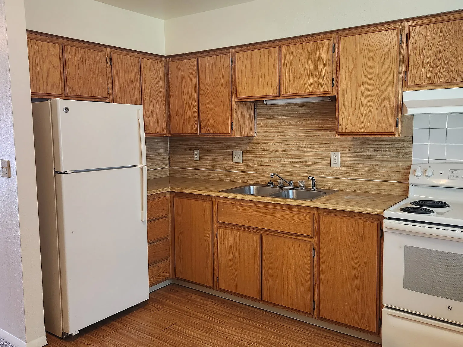 Fountain View Apartments — Photo 3