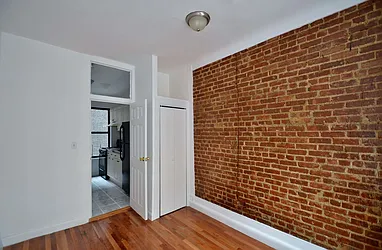 Rented by CITY SKYLINE REALTY INC