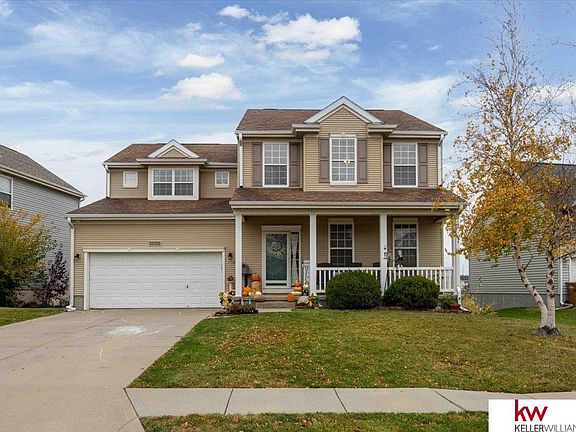 2nd image of 13803 Kelly Dr