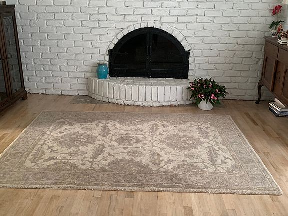Living room fireplace 