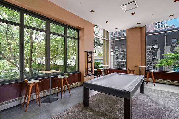 Sold by CJ Net Inc. | media 9