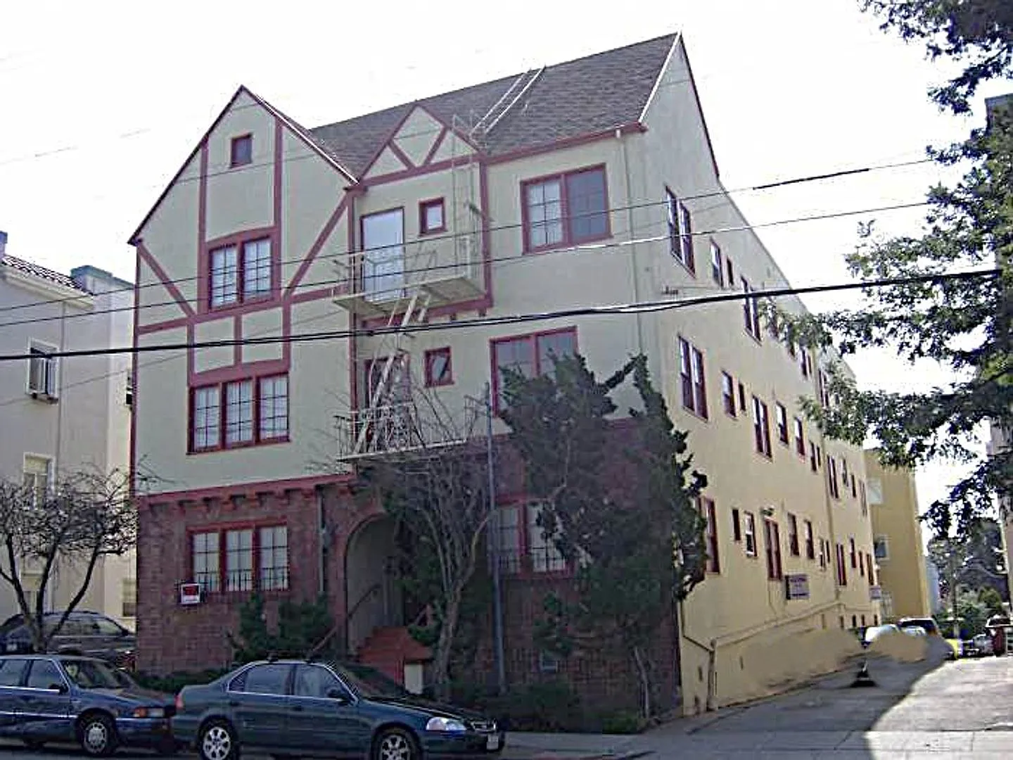 650ft2 - Sunny Apartment, Close To Everywhere! Nearby Bart & Cal — Photo 2