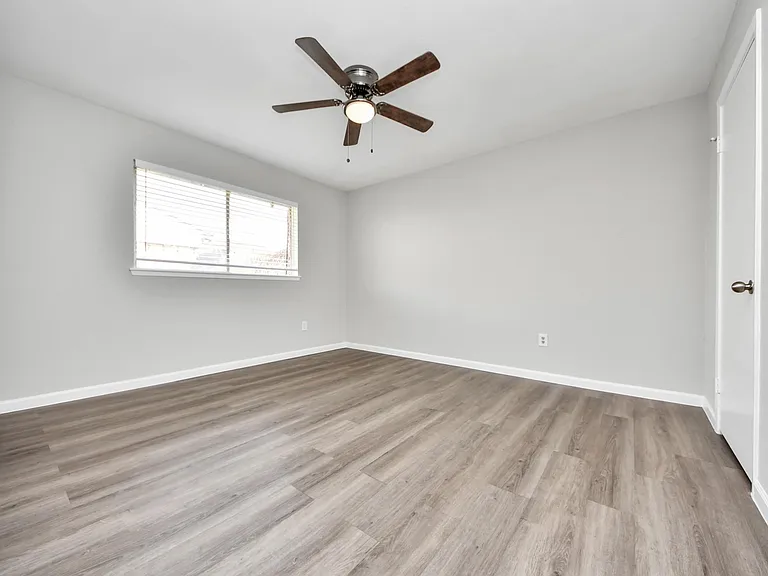 4114 Fairgreen Ln — Photo 28