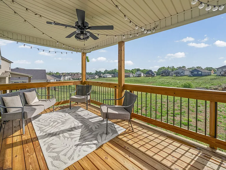 354 Frontier Dr — Photo 33