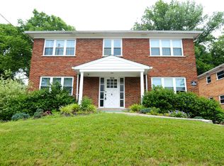 5850 Robison Rd, Cincinnati, OH 45213