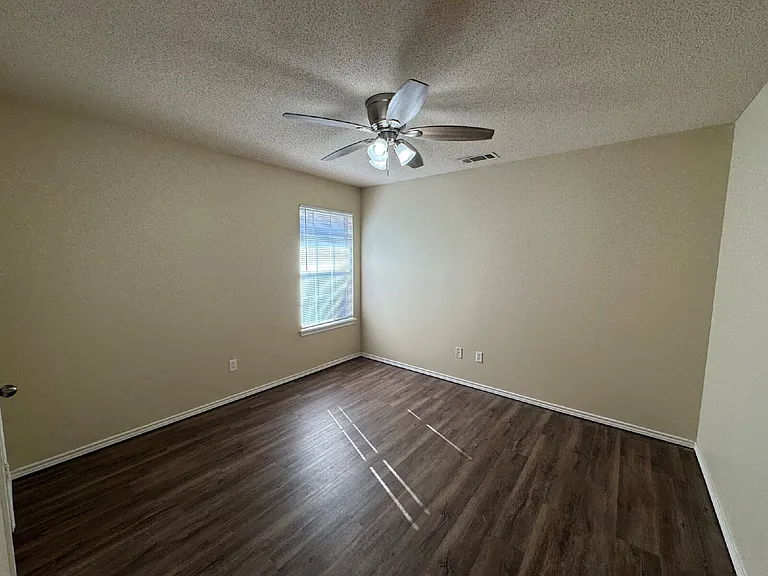 511 N Clinton Ave #A — Photo 13