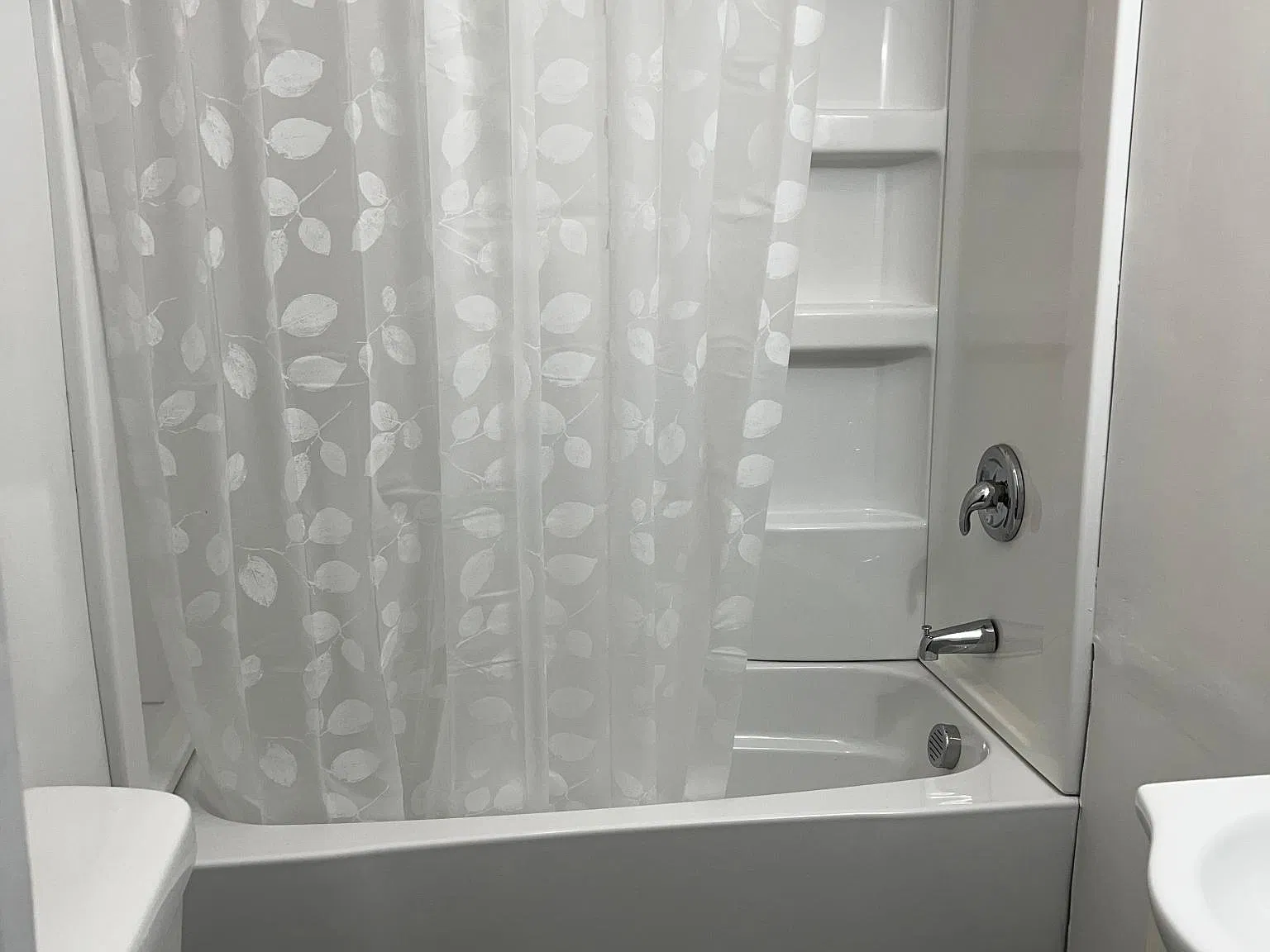 2 bed, 900 sqft, $1,100 — Photo 4