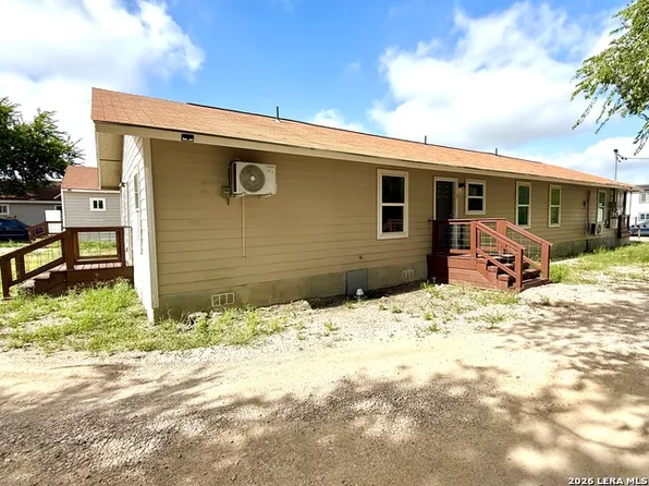 2630 Observation Dr, San Antonio, TX