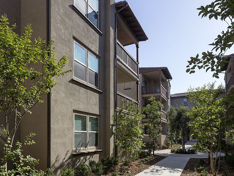 Montecito at Dos Lagos Apartment Rentals Corona, CA Zillow