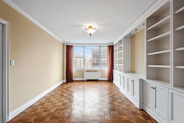 Rented by Compass | media 12