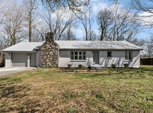 120 River Heights Dr, Columbia, TN 38401