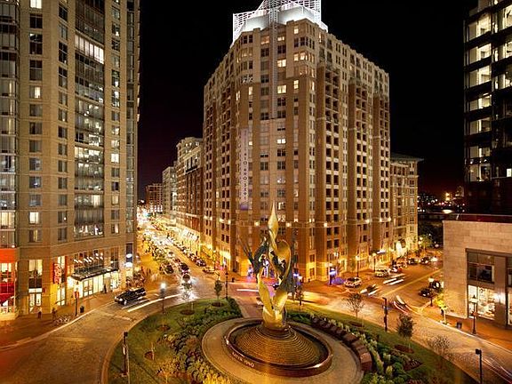 Few blocks from luxurious Harbor East