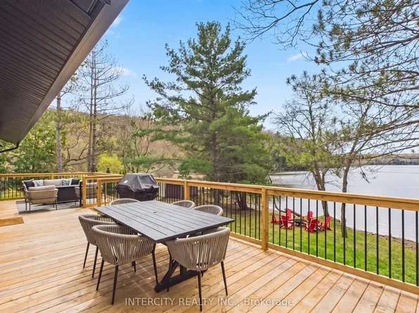 1052 Cove Rd #3, Muskoka Lakes, ON P0B 1M0