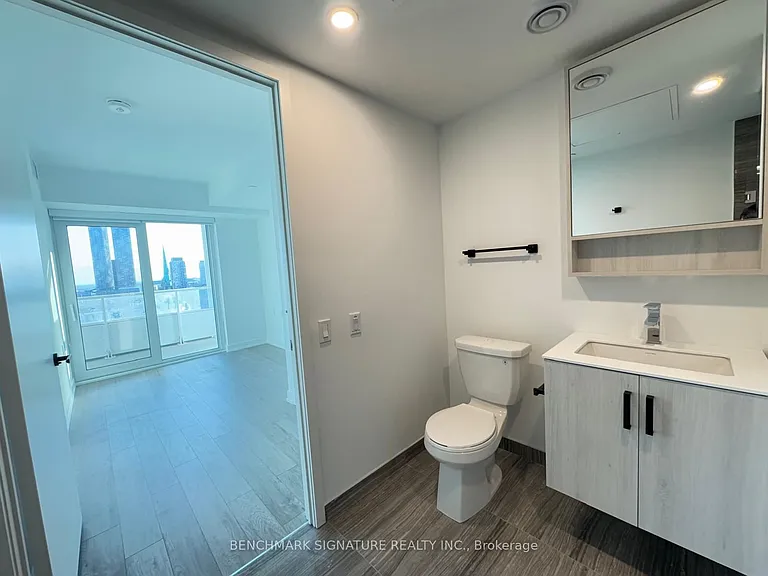 88 Queen St E #1703 — Photo 18