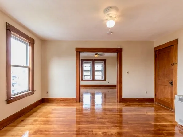 53-55 Nichols St #4, Gardner, MA 01440
