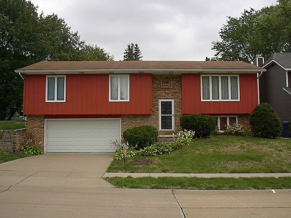 1st image of 4595 Apple Valley Dr