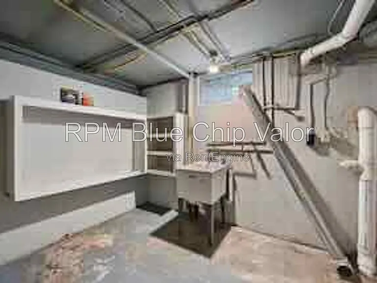 3395 Ault View Ave — Photo 29