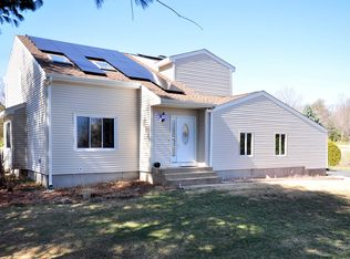 119 Old Cider Mill Rd, Bristol, CT 06010