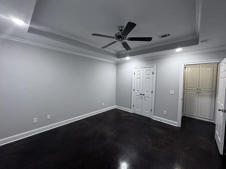 235 Chartleigh Cir — Photo 13
