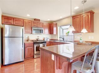 1141A N 94th St, Seattle, WA 98103