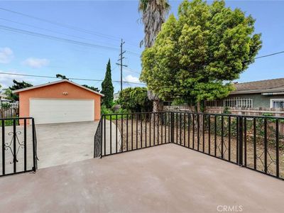 340 E Gage Ave, Los Angeles, CA, 90003