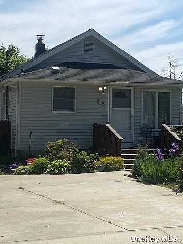 1st image of 28 Lynwood Ave