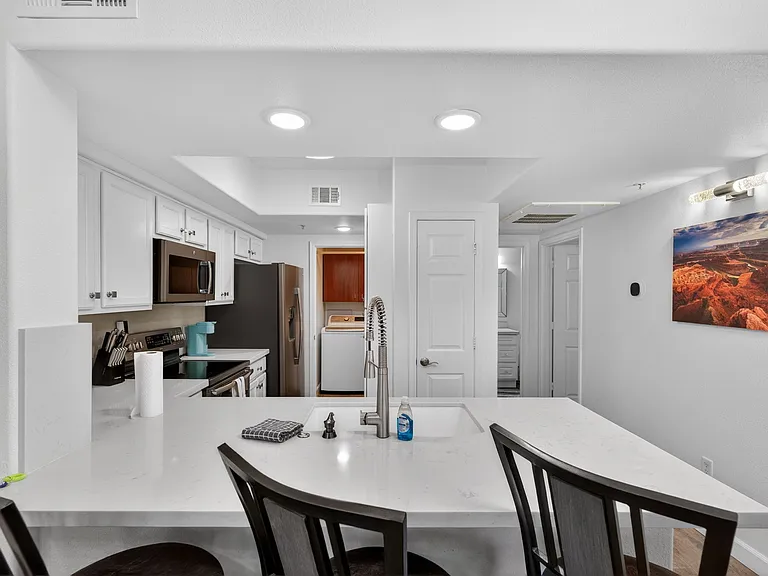 15095 N Thompson Peak Pkwy #2046 — Photo 5