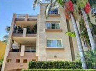 1323 N Sweetzer Ave APT 402, West Hollywood, CA 90069