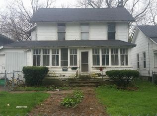 42 W Bacon St, Hillsdale, MI 49242