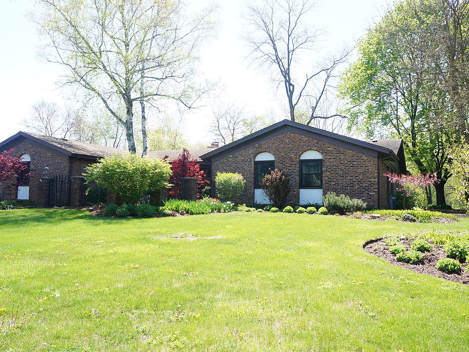 1st image of 18263 W Bull Creek Dr