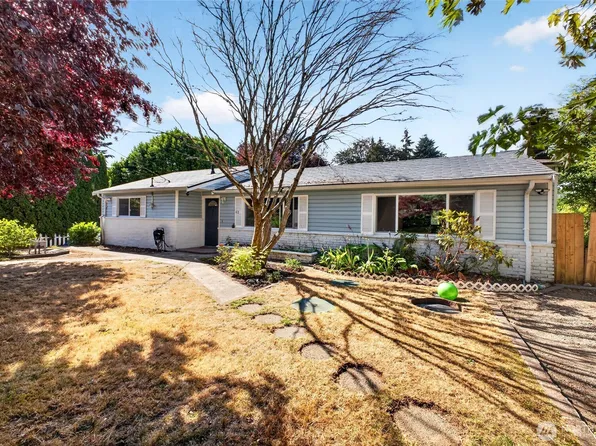 413 SW 305th Street, Federal Way, WA 98023