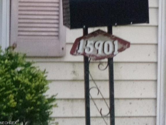 2nd image of 15901 Westdale Ave