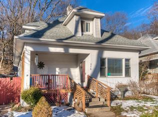 376 N 1st St, Council Bluffs, IA 51503
