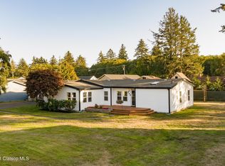 648 Pacific Dr, Hammond, OR 97121
