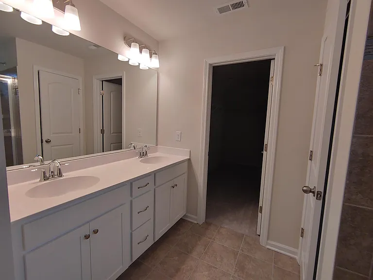 147 Haddonsfield Dr — Photo 14
