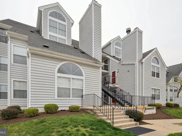 14013 Vista Dr APT 44B, Laurel, MD 20707