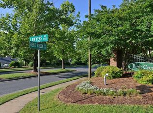 8303 Summerglen Cres, Charlotte, NC 28227