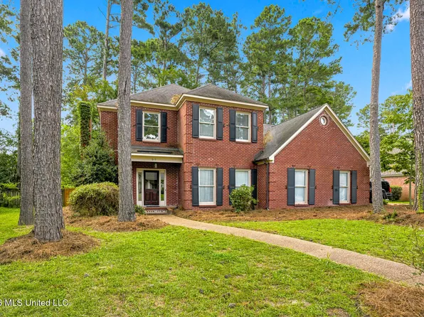 615 Turnberry Ln, Ridgeland, MS 39157