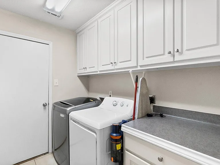 16305 Many Trees Ln — Photo 24