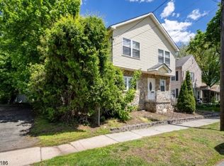 313 Forest Rd, Scotch Plains, NJ 07076