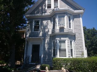 22 Cranston St, Jamaica Plain, MA 02130