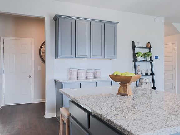 4th image of 3073 Pepper Hill Drive