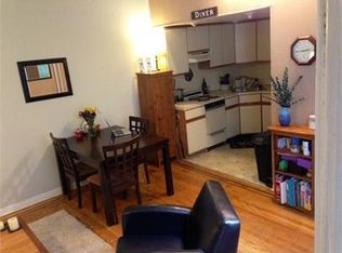 1706 Pine St APT 2R, Philadelphia, PA 19103