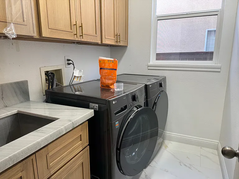 1062 Mount Dana Dr — Photo 7
