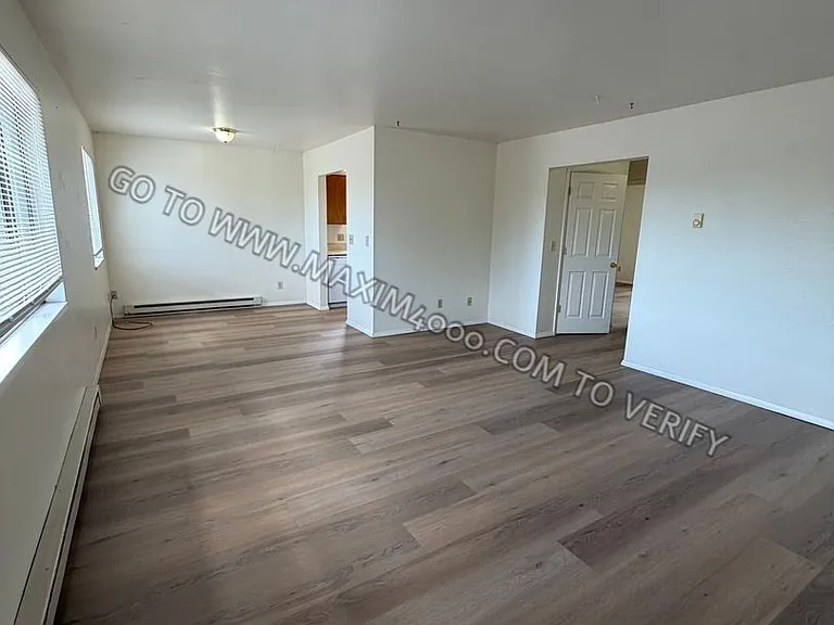 2904 Dawn Drive — Photo 2