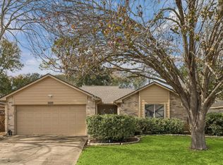 2522 Old Fort Rd, Sugar Land, TX 77479