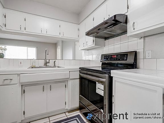 5th image of 4145 Apostolo Cir Unit 1