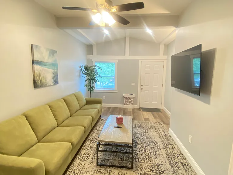 808 Grove St N #808 — Photo 5