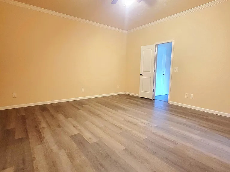 852 State Highway K #A — Photo 11